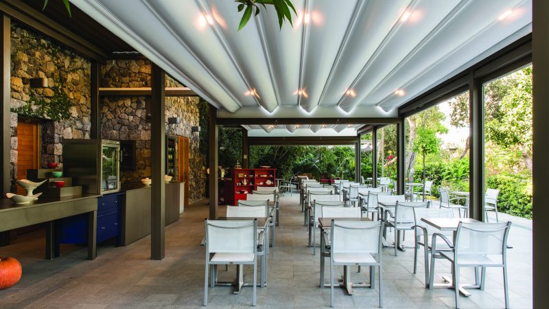 Pergola-Pergotenda-toile-tissu-BSpace31