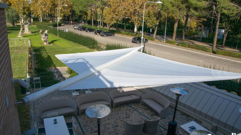 Voiles-Ombrage-soliday-sunsail-Scirocco8