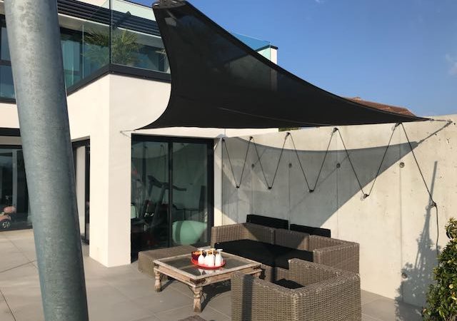 Voile-Ombrage-enroulable-pergola-carport-protection-solaire9