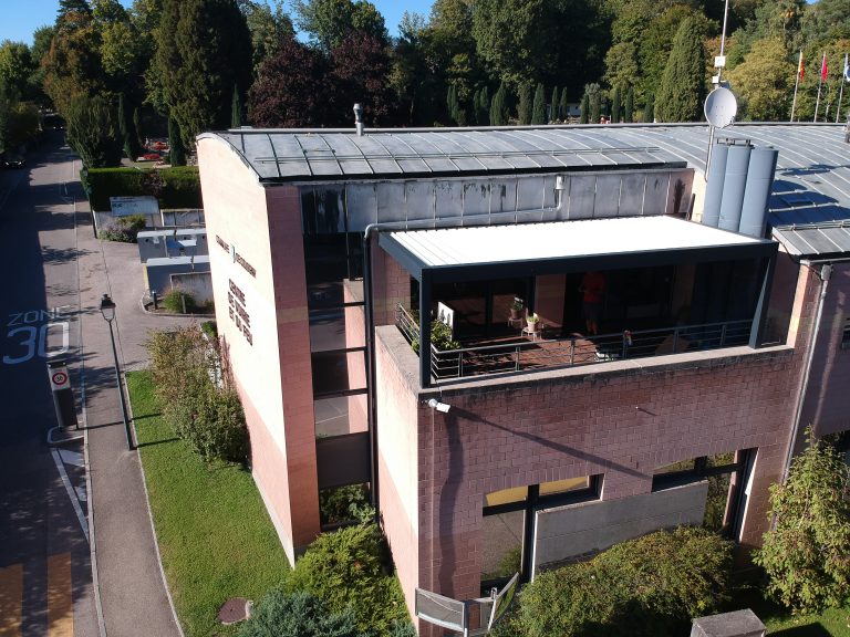 Pergola bioclimatique Genève