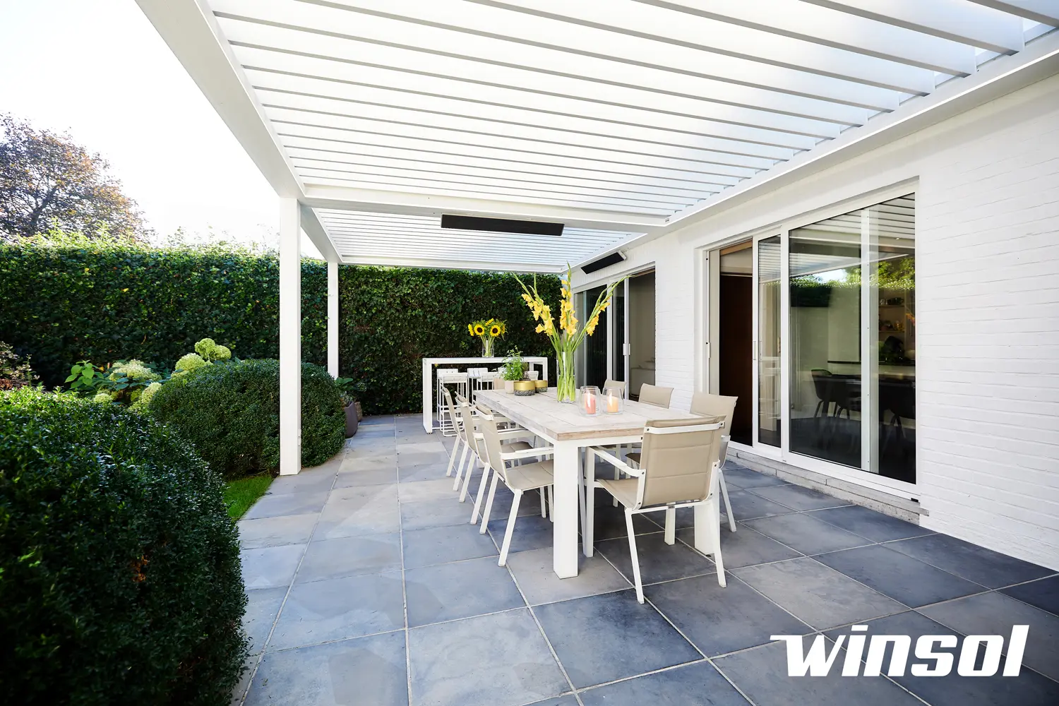 Pergola bioclimatique aluminium à Neuchâtel
