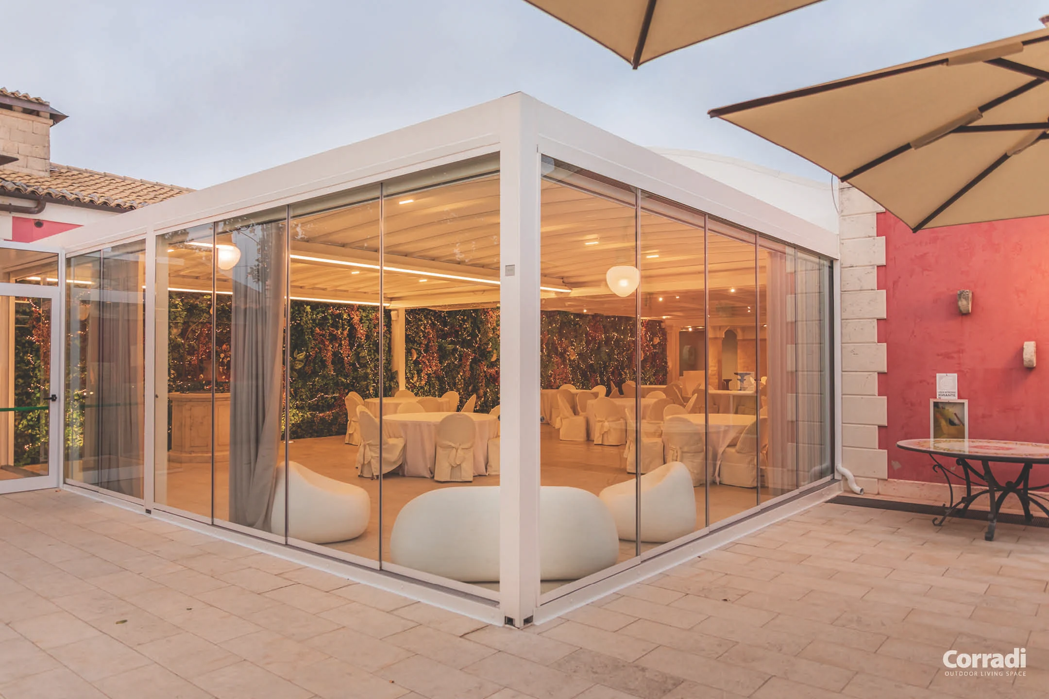 Pergola aluminium compatible store de toiture