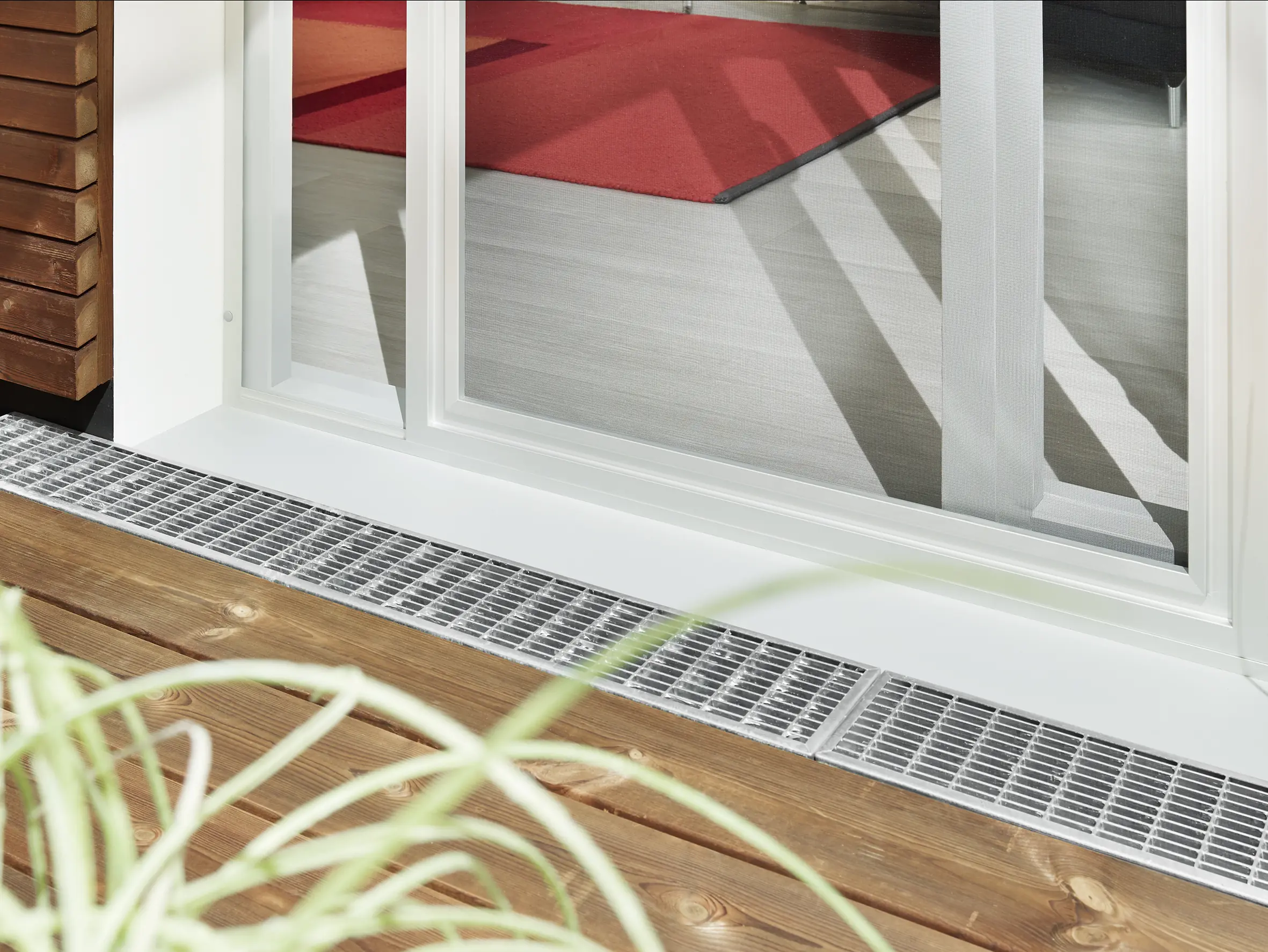 Moustiquaire baie vitrée – intégration menuiserie