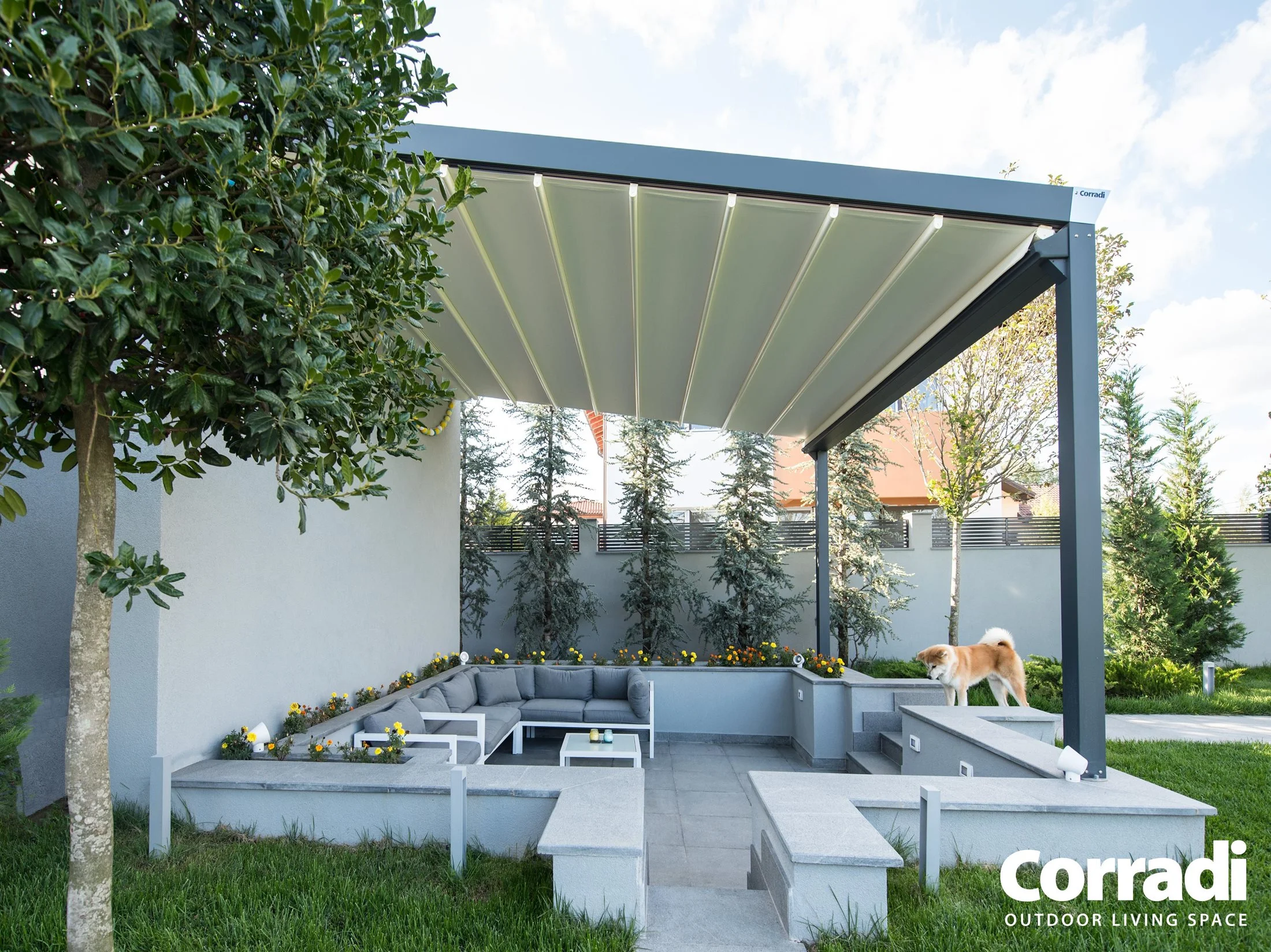 Pergola à toile rétractable sur terrasse abritée