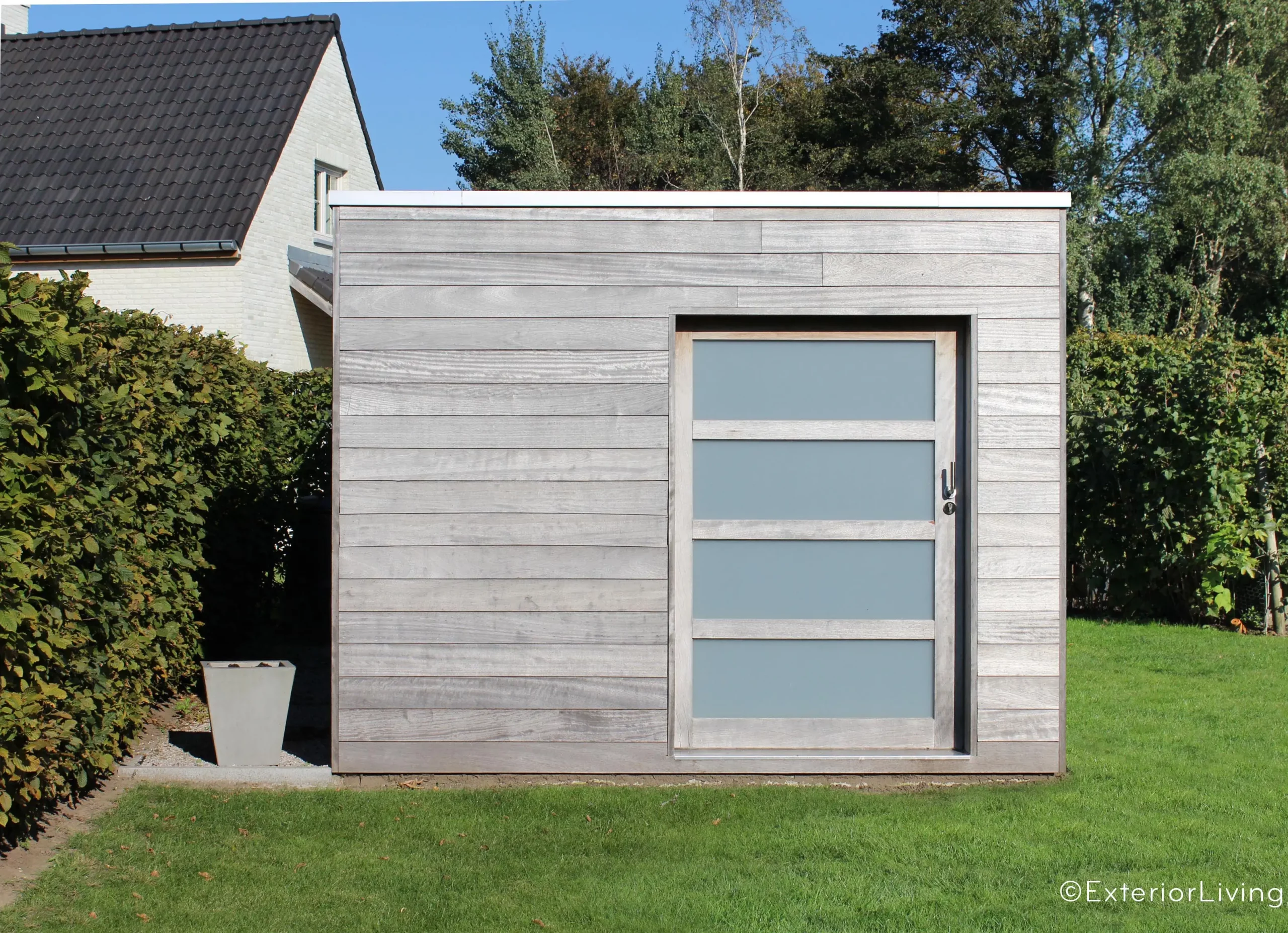 Abri de jardin design premium